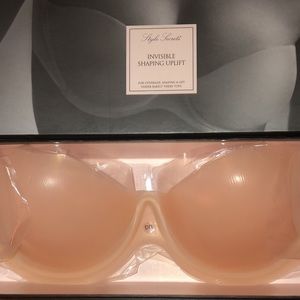 NIB Victoria’s Secret Invisible Shaping Uplift